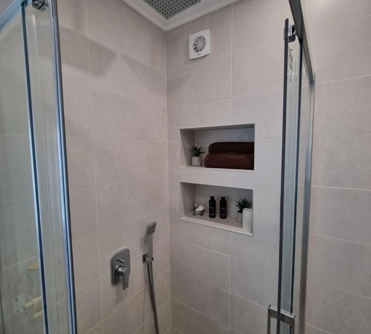 Apartment Polina - 2Bd Next To Sea Garden With Parking Варна Болгария